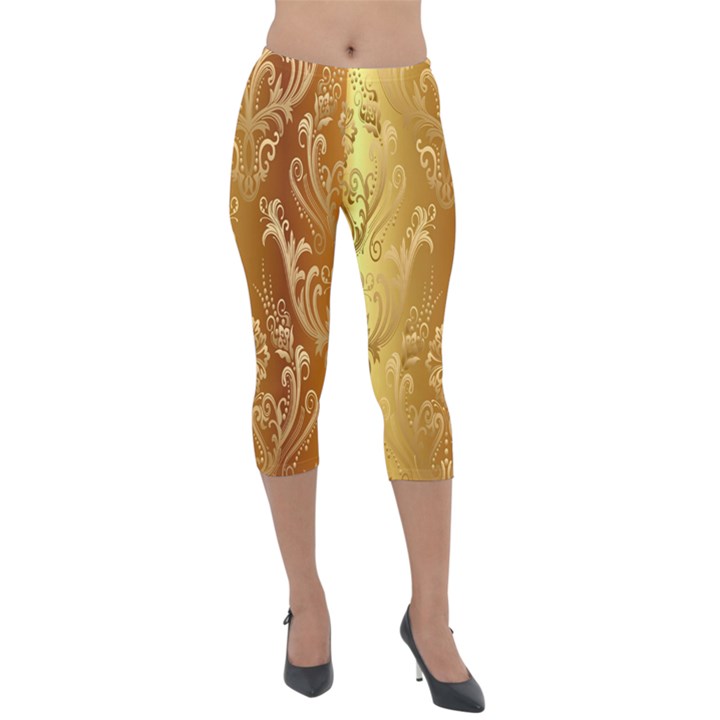 Golden Pattern Vintage Gradient Vector Lightweight Velour Capri Leggings 