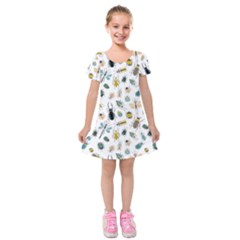 Insect Animal Pattern Kids  Short Sleeve Velvet Dress by Ket1n9