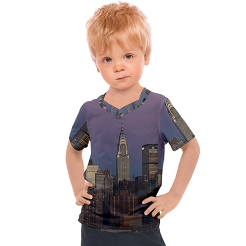 Skyline City Manhattan New York Kids  Sports T-shirt by Ket1n9