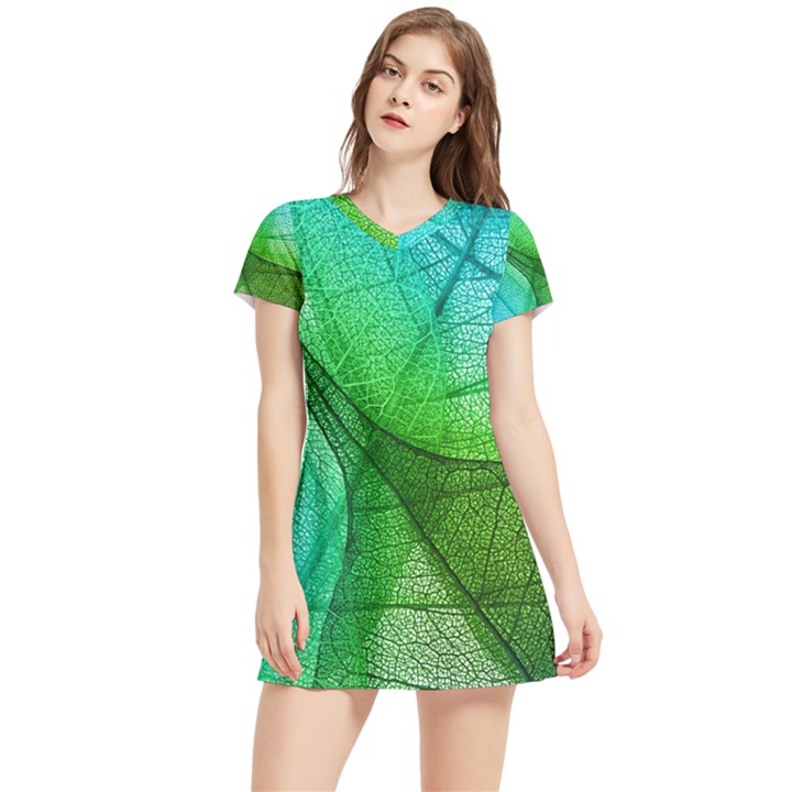 Sunlight Filtering Through Transparent Leaves Green Blue Women s Sports Skirt