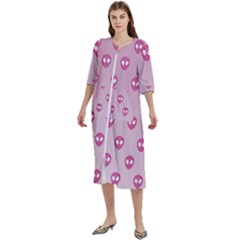 Alien Pattern Pink Women s Cotton 3/4 Sleeve Night Gown