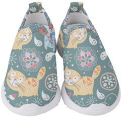 Cute Cat Background Pattern Kids  Slip On Sneakers by Ket1n9