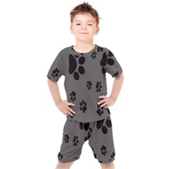 Dog Foodprint Paw Prints Seamless Background And Pattern Kids  T-shirt And Shorts Set by Ket1n9