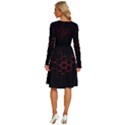 Abstract Pattern Honeycomb Long Sleeve Dress With Pocket View4