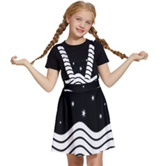 Black And White Waves And Stars Abstract Backdrop Clipart Kids  Apron Dress by Hannah976