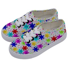 Snowflake Pattern Repeated Kids  Classic Low Top Sneakers by Hannah976