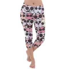 Cute Dog Seamless Pattern Background Lightweight Velour Capri Yoga Leggings