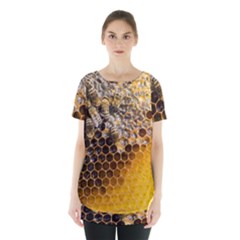 Honeycomb With Bees Skirt Hem Sports Top