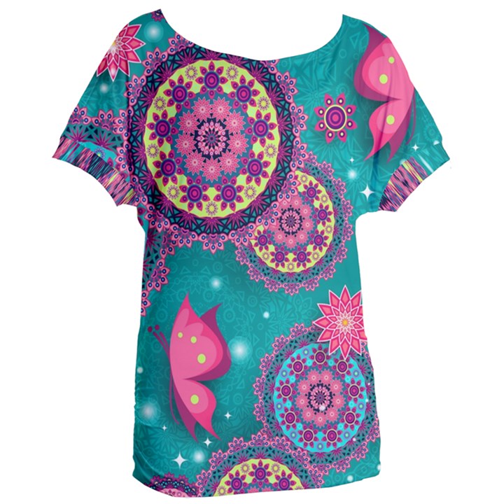 Floral Pattern Abstract Colorful Flow Oriental Spring Summer Women s Oversized T-Shirt