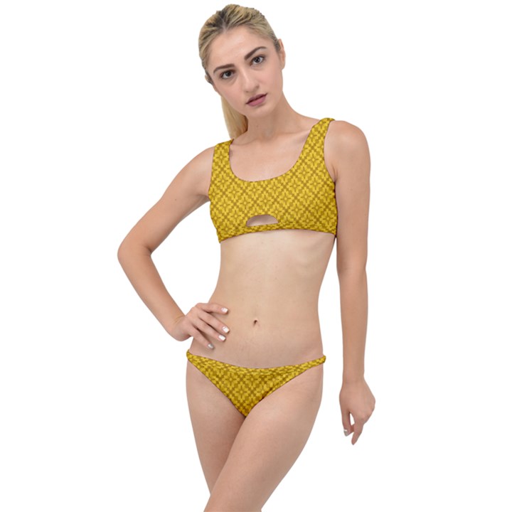 Yellow Floral Pattern Vintage Pattern, Yellow Background, The Little Details Bikini Set