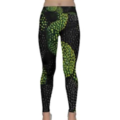 Berry,note, Green, Raspberries Classic Yoga Leggings by nateshop