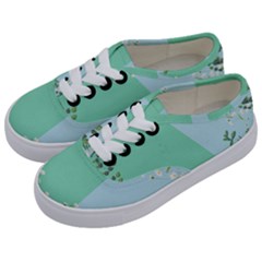 Flower Branch Corolla Wreath Lease Kids  Classic Low Top Sneakers by Grandong