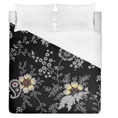 Black Background With Gray Flowers, Floral Black Texture Duvet Cover (Queen Size)