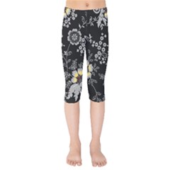 Black Background With Gray Flowers, Floral Black Texture Kids  Capri Leggings 