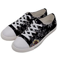 Black Background With Gray Flowers, Floral Black Texture Men s Low Top Canvas Sneakers