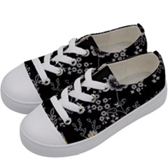 Black Background With Gray Flowers, Floral Black Texture Kids  Low Top Canvas Sneakers