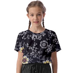 Black Background With Gray Flowers, Floral Black Texture Kids  Basic T-Shirt