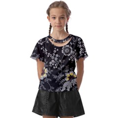 Black Background With Gray Flowers, Floral Black Texture Kids  Front Cut T-Shirt