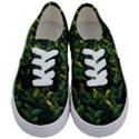 Banana leaves Kids  Classic Low Top Sneakers View1