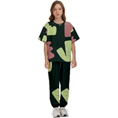 Elements Scribbles Wiggly Line Kids  T-shirt And Pants Sports Set by Cemarart