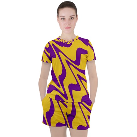 Waves Pattern Lines Wiggly Women s T-shirt And Shorts Set by Cemarart