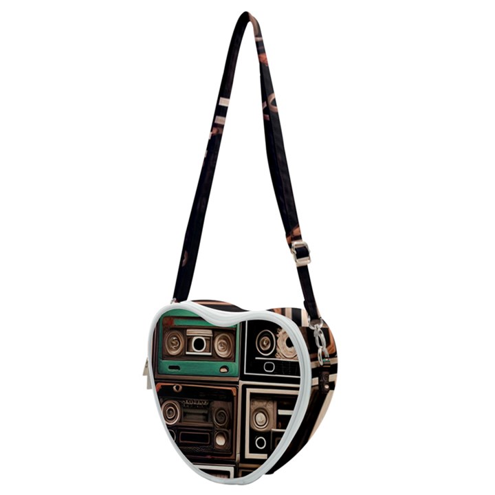 Retro Electronics Old Antiques Texture Wallpaper Vintage Cassette Tapes Retrospective Heart Shoulder Bag