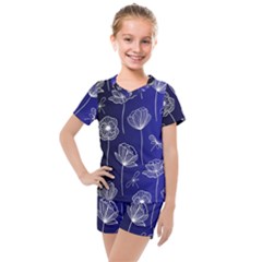 Pattern Floral Leaves Botanical White Flowers Kids  Mesh T-shirt And Shorts Set