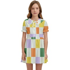 Board Pictures Chess Background Kids  Sweet Collar Dress by Maspions