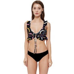 Abstract Pattern Wallpaper Low Cut Ruffle Edge Bikini Top