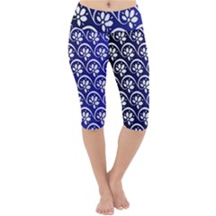 Pattern Floral Flowers Leaves Botanical Lightweight Velour Cropped Yoga Leggings