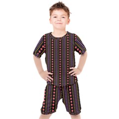 Beautiful Digital Graphic Unique Style Standout Graphic Kids  T-shirt And Shorts Set by Bedest