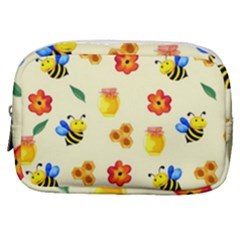 Seamless Honey Bee Texture Flowers Nature Leaves Honeycomb Hive Beekeeping Watercolor Pattern Make Up Pouch (small)