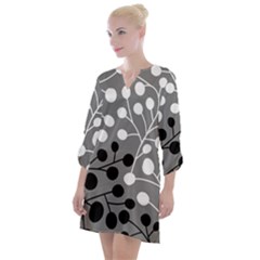 Abstract Nature Black White Open Neck Shift Dress