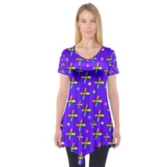 Abstract Background Cross Hashtag Short Sleeve Tunic 