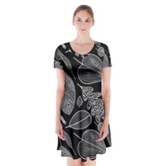 Leaves Flora Black White Nature Short Sleeve V-neck Flare Dress