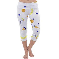 Pattern-fruit-apples-green Capri Yoga Leggings