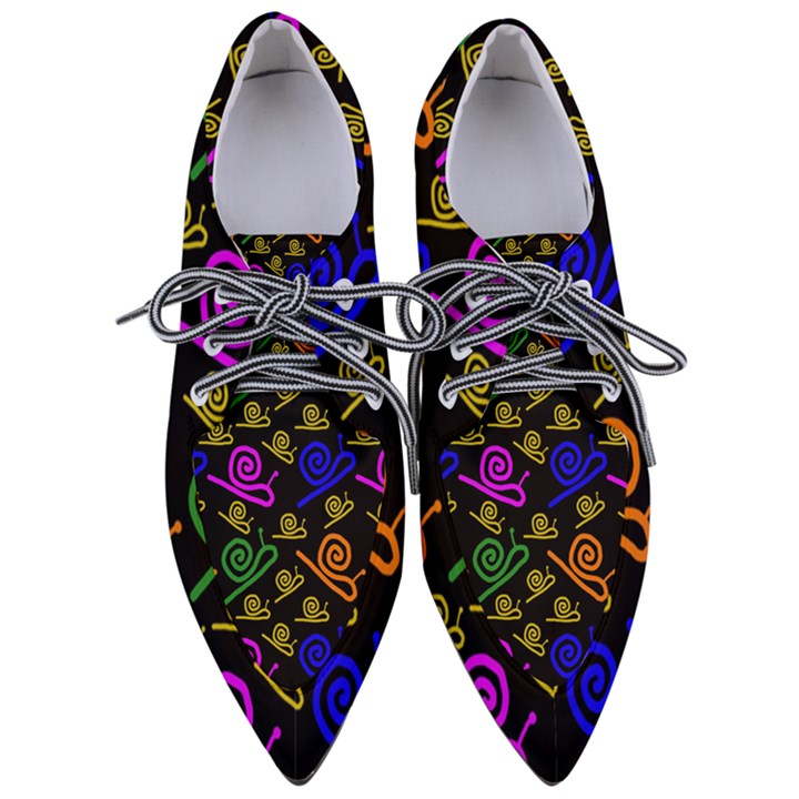 Pattern-repetition-snail-blue Pointed Oxford Shoes