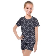 Geometric Pattern Design White Kids  Mesh T-shirt And Shorts Set