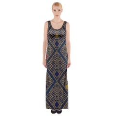 Pattern Seamless Antique Luxury Thigh Split Maxi Dress