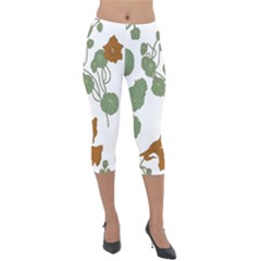 Nasturtium Flower Plant Leaves Lightweight Velour Capri Leggings 