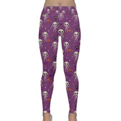 Skull Halloween Pattern Classic Yoga Leggings