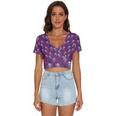 Skull Halloween Pattern V-neck Crop Top