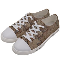 Old Vintage Classic Map Of Europe Men s Low Top Canvas Sneakers