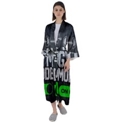 Gym Mode Maxi Satin Kimono