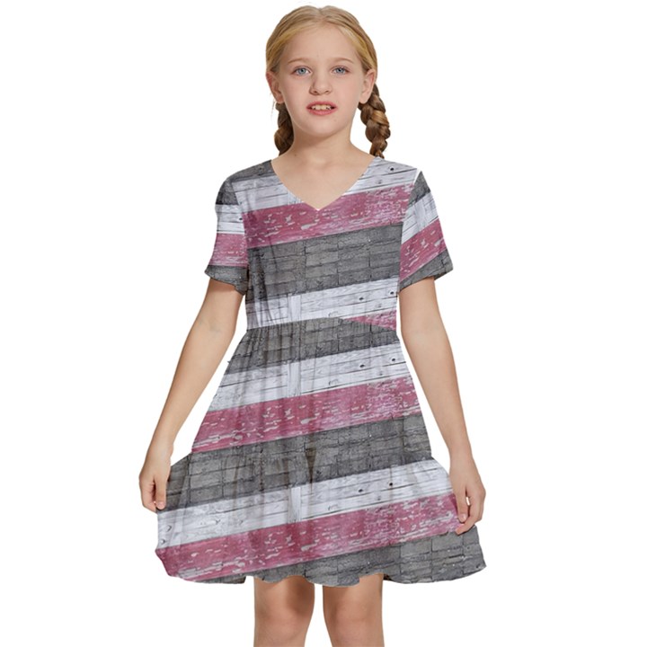 Vintage Vibrant Stripes Pattern Print Design Kids  Short Sleeve Tiered Mini Dress