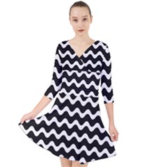 Wave Pattern Wavy Halftone Quarter Sleeve Front Wrap Dress