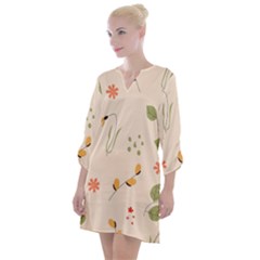 Spring Art Floral Pattern Design Open Neck Shift Dress