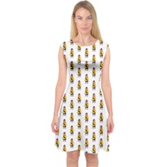 Teddy Pattern Capsleeve Midi Dress