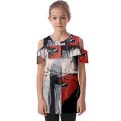 Abstract  Fold Over Open Sleeve Top by Sobalvarro