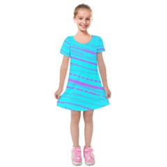 Wave Stripe Pattern Design Aqua Kids  Short Sleeve Velvet Dress by Ndabl3x